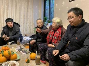 殷殷關切，聲聲暖心！公司領導走訪慰問離休干部和勞模